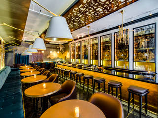 The Bennet in NYC, DelightFULL DelightFULL Modern wine cellar Copper/Bronze/Brass Amber/Gold
