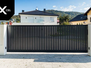 Haiku. Pionowe ogrodzenie aluminiowe w kolorze czarnym, XCEL Fence XCEL Fence Jardines delanteros