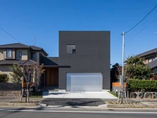 House in Kiyosu, イクスデザイン / iks design イクスデザイン / iks design Wooden houses Wood Wood effect