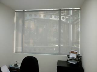 Corporativo Parque Orizaba, Gobash Gobash Windows & doors Blinds & shutters Grey