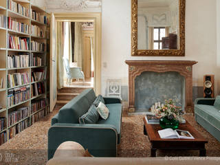 . Colin Dutton Living room Living room, venetian, historical, classic, period furniture, divan, green, sofa, cushions, fireplace, mirror