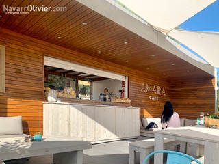 Arquitectura modular | Amara Café | Marbella, NavarrOlivier NavarrOlivier Powierzchnie handlowe Drewno O efekcie drewna