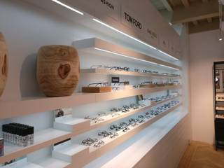 Bespoke Project - optical store, Tábula Tábula Oficinas de estilo moderno