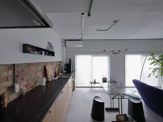 北摂モダン, studio m+ by masato fujii studio m+ by masato fujii Kitchen units