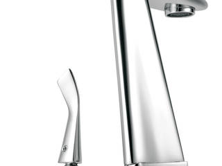 Línea de grifos y accesorios de baño HELVEX by DESIGNERS, PIURA Collection, MANUEL TORRES DESIGN MANUEL TORRES DESIGN Eclectic style bathroom Metallic/Silver