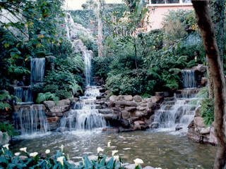 RESIDENCIA EN LOMAS ALTAS, Muray Paisajistas, S.C Muray Paisajistas, S.C Garden Pond