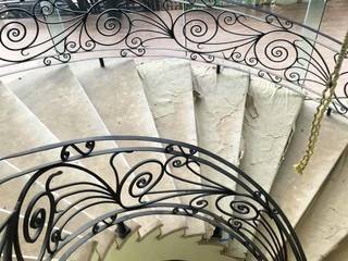 Barandal en Forja para escalera y área perimetral exterior en Casa Club de Fraccionamiento Portofino en Metepec Estado de México, Hierro Ornamental de Puebla Hierro Ornamental de Puebla Stairs Iron/Steel