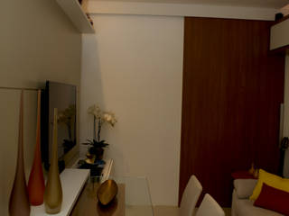 Apartamento copacabana, FLAVIA CAMPOS INTERIORES /FCPR construções FLAVIA CAMPOS INTERIORES /FCPR construções ห้องทานข้าว