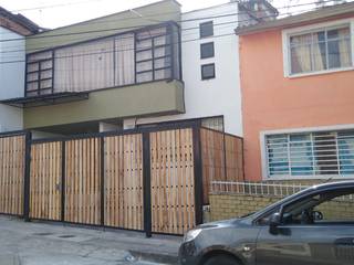 Diseño y remodelación vivienda , Ideando Espacios Ideando Espacios 一戸建て住宅