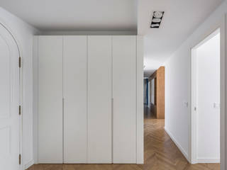 VIVIENDA EN SANT FRANCESC, amBau Gestion y Proyectos amBau Gestion y Proyectos Modern Dressing Room