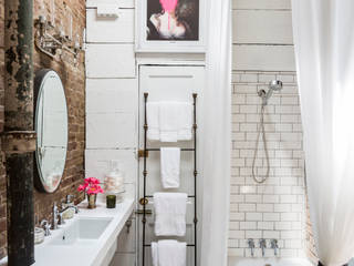 Italianate Mansion by Lucinda Loya Interiors, Mineheart Mineheart Salle de bain originale