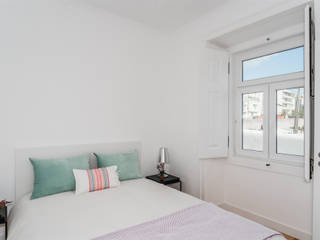 Apartamento na zona histórica-homestaging, Margarida Bugarim Interiores Margarida Bugarim Interiores Modern style bedroom
