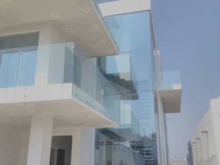 Fachadas, M&S PRECISION GLASS M&S PRECISION GLASS Rumah Modern