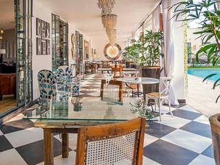 Bespoke Hotel Furniture for Africa's Designer Hotel Chain, FurnitureRoots FurnitureRoots Eclectic style dining room