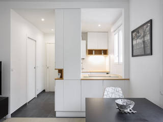 Rénovation d'un T2, Kaizo Studio Kaizo Studio Small kitchens