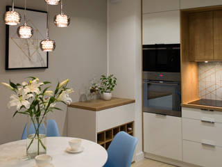Mieszkanie z błękitem, Biuro projektowe Patio Biuro projektowe Patio Modern Yemek Odası