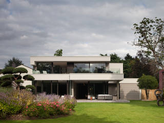 Villa P, FFM-ARCHITEKTEN. Tovar + Tovar PartGmbB FFM-ARCHITEKTEN. Tovar + Tovar PartGmbB Villas