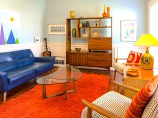 Un salotto vintage colorato e a misura d'uomo, Grand Vintage Srl Grand Vintage Srl Living room