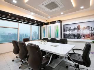Millenium Group Office at Kharghar, DELECON DESIGN COMPANY DELECON DESIGN COMPANY Minimalist study/office