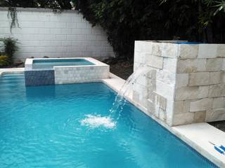 ALBERCA DE 8*3, ALBERCAS Y TERRAZAS ALBERCAS Y TERRAZAS Piscinas de jardim Concreto reforçado