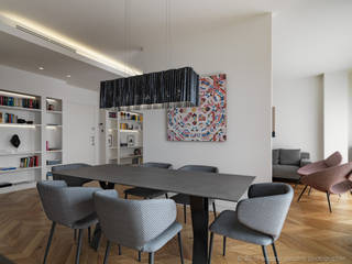 in equilibrio tra DESIGN e ACCENTI CLASSICI, D3 Architetti Associati D3 Architetti Associati Modern dining room