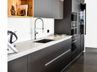 Cocina Moderna en Paseos del Pedregal, ARTE CUCINE/ PEDINI SAN ANGEL ARTE CUCINE/ PEDINI SAN ANGEL Built-in kitchens