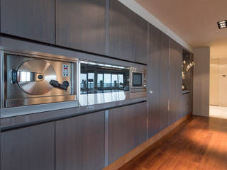 Verbouwing van kantoorpand tot volledig appartement, Quality Project Quality Project Industrial style kitchen Metal