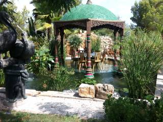 Estanque kois estilo Balines, Redkoi Redkoi Garden Pond