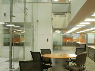 Oficinas Corporativas, DIMARQ® espacios arquitectónicos DIMARQ® espacios arquitectónicos مكتب عمل أو دراسة