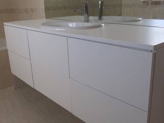 Movel de Casa De Banho, Bichinho Da Madeira Bichinho Da Madeira Modern style bathrooms Chipboard