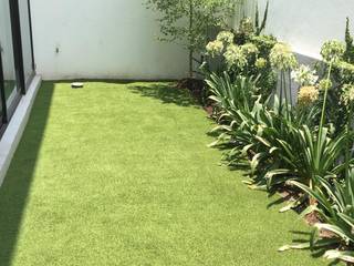 Pasto sintetico en residencia, Zapopan, Jalisco, Legno soluciones en acabados Legno soluciones en acabados Jardin zen Plastique