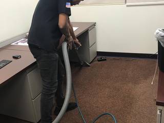 Office Cleaning, Serviman USA Serviman USA 상업공간