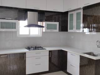 Skyila, 3BHK, PARASH DESIGN HOUSE PARASH DESIGN HOUSE Cocinas de estilo minimalista