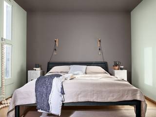 Dulux Colour Of The Year 2020 - Tranquil Dawn, Dulux UK Dulux UK Dormitorios modernos: Ideas, imágenes y decoración