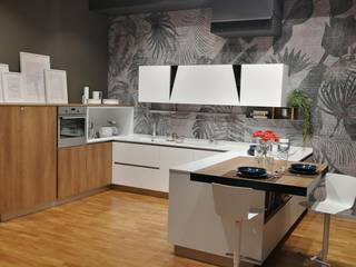 Cucine moderne STOSA CUCINE, Formarredo Due design 1967 Formarredo Due design 1967 Built-in kitchens White