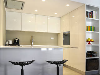 Arredo cucina su misura, marita formaggio architetto marita formaggio architetto Kitchen