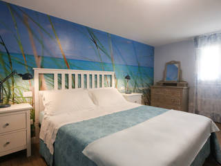 Mini Seconda Casa al Mare: Ideato dallo Studio 1881 dell'architetto Sara Pizzo, Arch. Sara Pizzo – Studio 1881 Arch. Sara Pizzo – Studio 1881 Small bedroom Blue