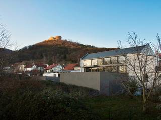 Haus an den Weinbergen, Erwin Becker Architekt BDA Erwin Becker Architekt BDA منزل عائلي صغير