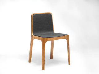 CAST Chair, MOR design MOR design Spazi commerciali Legno massello Variopinto