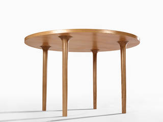 CAST Table, MOR design MOR design Minimalist dining room Wood Wood effect