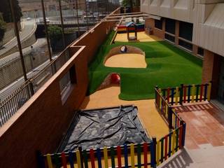 Patio infantil de colegio, ecoarquitectura ecoarquitectura Garden