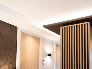 MASTER BEDROOM, VAN VEEN INTERIOR DESIGN VAN VEEN INTERIOR DESIGN Classic style bedroom Wood Wood effect