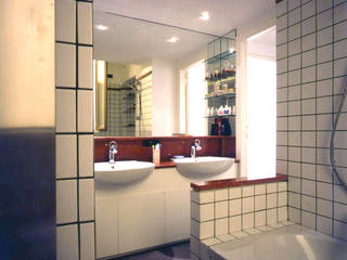 Appartamento Feng Shui , Studio di Architettura, Interni e Design Feng Shui Studio di Architettura, Interni e Design Feng Shui Phòng tắm phong cách chiết trung
