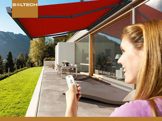 Markizy tarasowe , SOLTECH Sp. z o.o. SOLTECH Sp. z o.o. Modern style balcony, porch & terrace