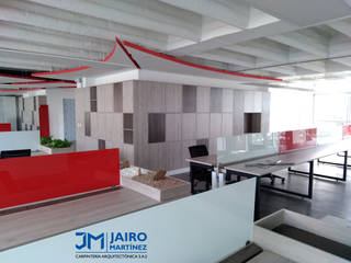 Mobiliario para Oficinas, Módulos de Trabajo, Lockers en Madera, JAIRO MARTINEZ CARPINTERÍA ARQUITECTÓNICA SAS JAIRO MARTINEZ CARPINTERÍA ARQUITECTÓNICA SAS พื้นที่เชิงพาณิชย์ แผ่นไม้อัด