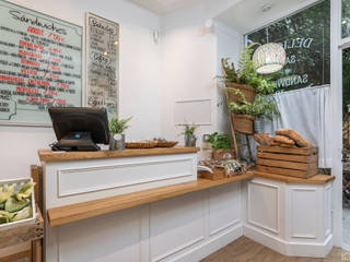 Reforma Integral de restaurante – Take Away – Donde Monica, Loema Reformas Integrales Madrid Loema Reformas Integrales Madrid مساحات تجارية خشب Wood effect