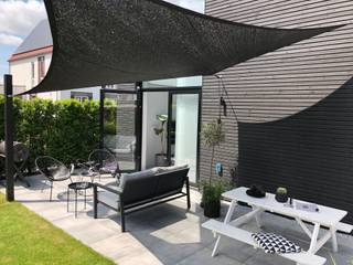 Schaduwdoek op terras, ZONZ sunsails ZONZ sunsails Balcones y terrazas modernos Textil Ámbar/Dorado