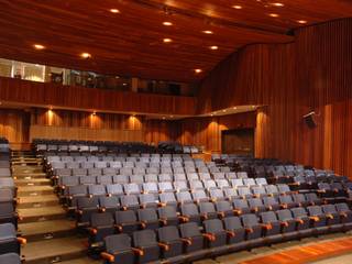 TEATRO ASOCIACIÓN CULTURAL HUMBOLDT, OMAR SEIJAS, ARQUITECTO OMAR SEIJAS, ARQUITECTO Комерційні приміщення