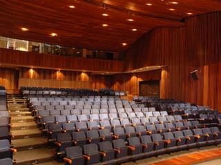 TEATRO ASOCIACIÓN CULTURAL HUMBOLDT, OMAR SEIJAS, ARQUITECTO OMAR SEIJAS, ARQUITECTO Bedrijfsruimten