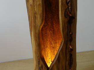 Leuchte / Lampe / Holzleuchte / Holzlampe / Bodenleuchte aus Holz, handgefertigt, bernd kohl - objekte in holz und stahl bernd kohl - objekte in holz und stahl Salones minimalistas Madera Acabado en madera